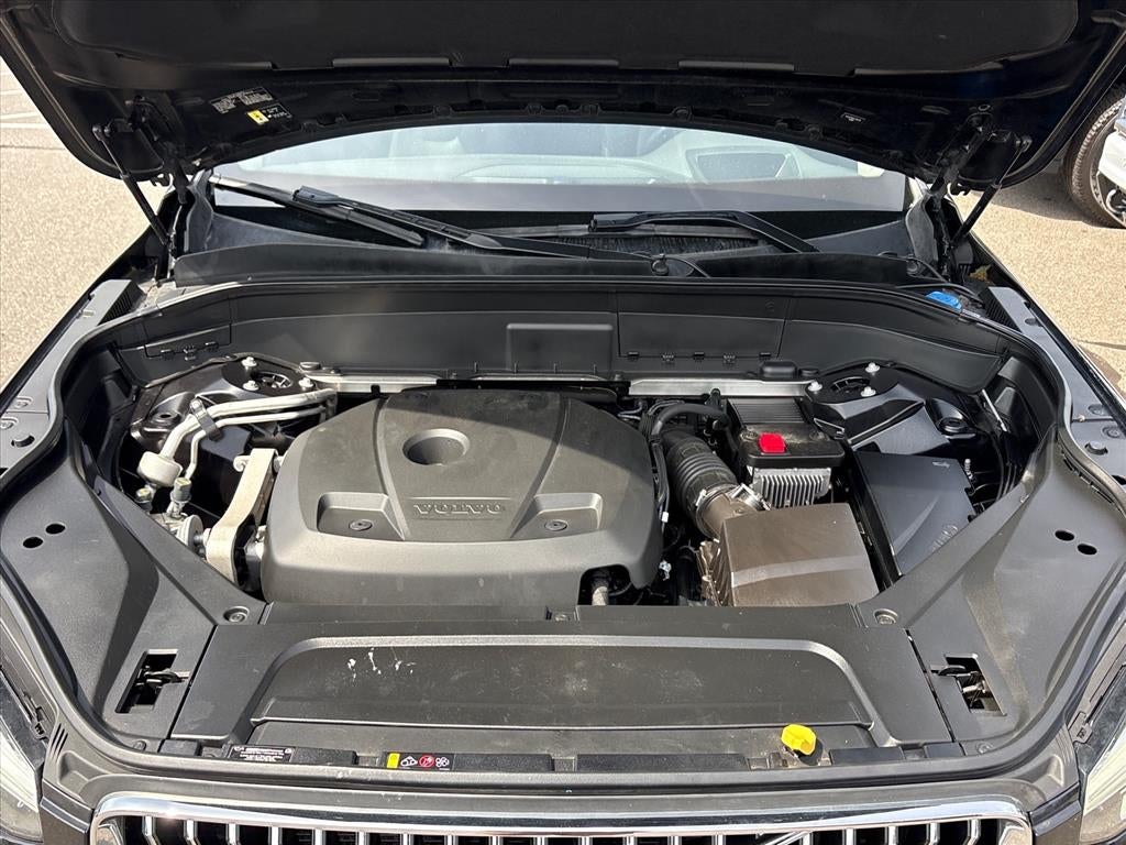 2020 Volvo XC90 T6 Momentum 6 Passenger