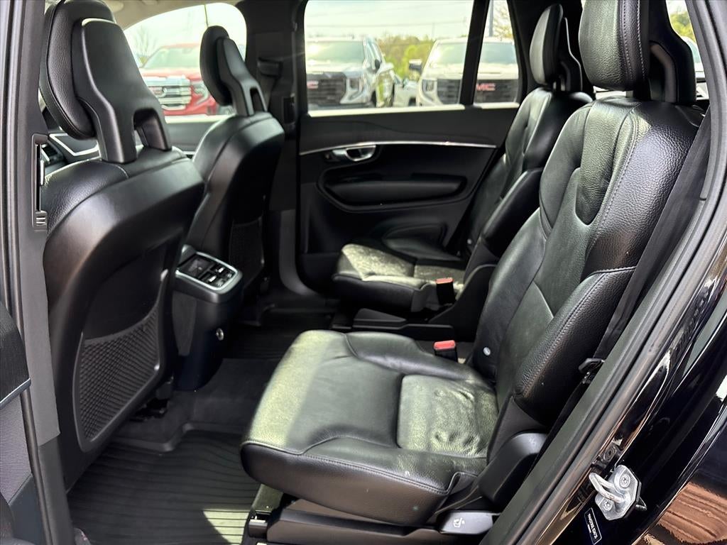 2020 Volvo XC90 T6 Momentum 6 Passenger
