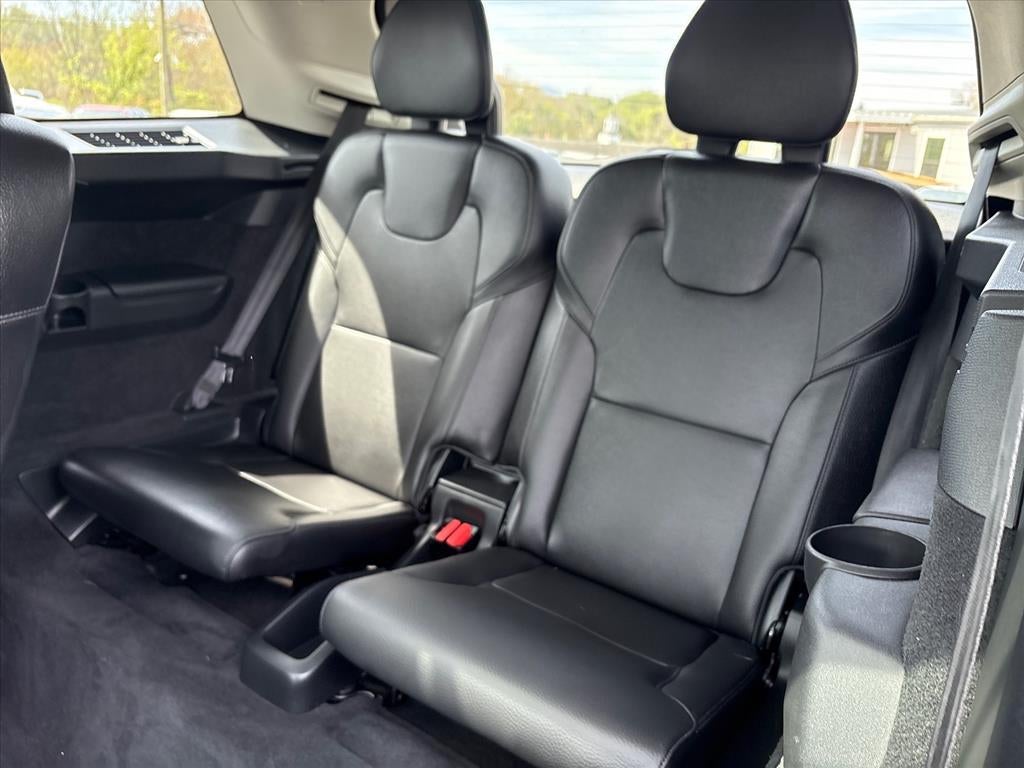 2020 Volvo XC90 T6 Momentum 6 Passenger