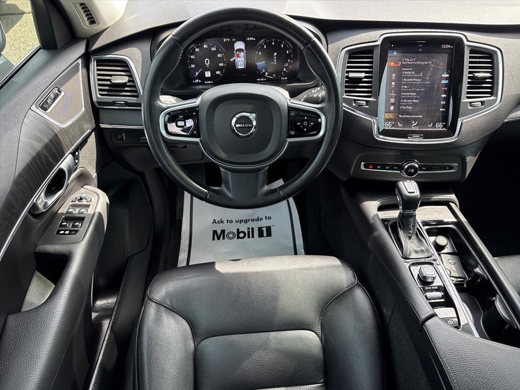 2020 Volvo XC90 T6 Momentum 6 Passenger